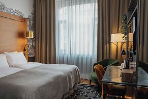 Home Hotel Temperance