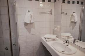 Home Hotel Temperance