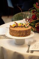 InterContinental Chantilly Chateau Mont Royal by IHG