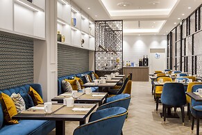 Eurostars Puerta Real Hotel