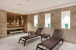 Eurostars Puerta Real Hotel
