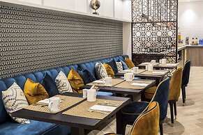 Eurostars Puerta Real Hotel