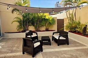 ESJ Beach Hotel
