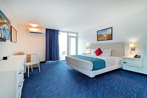 ESJ Beach Hotel