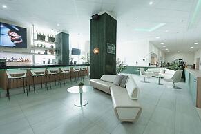 ESJ Beach Hotel