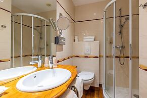 Hotel Kyriad Saint Malo centre Plage
