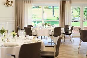 Montra Odder Parkhotel