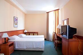 Hotel Aviatrans