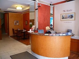 Hotel Domo
