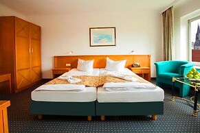 INA Hotel Royal