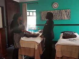 Court Classique Suite Hotel