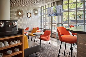 CAMPANILE PARIS 12 - Bercy Village