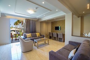 Adams Beach Hotel & Spa