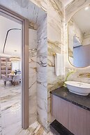 Adams Beach Hotel & Spa