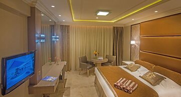 Adams Beach Hotel & Spa