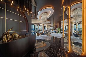 Adams Beach Hotel & Spa