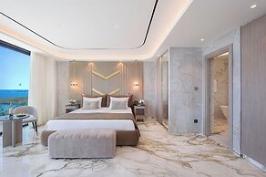 Adams Beach Hotel & Spa