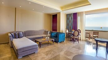 Adams Beach Hotel & Spa
