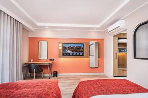 Courtyard Hotel Gqeberha