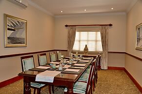 Courtyard Hotel Gqeberha