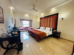 The Lalit Laxmi Vilas Palace