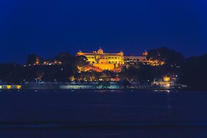 The Lalit Laxmi Vilas Palace