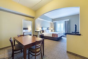 Comfort Suites Beachside