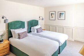 Grove House Hotel