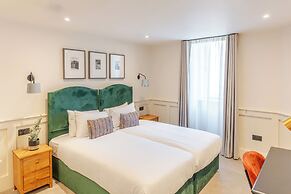 Grove House Hotel