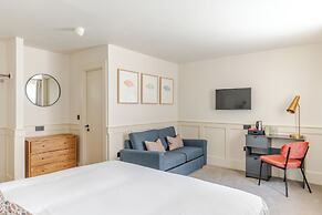 Grove House Hotel