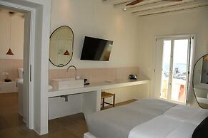 Porto Mykonos Hotel