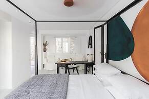 Porto Mykonos Hotel