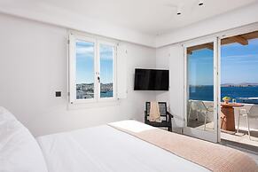 Porto Mykonos Hotel