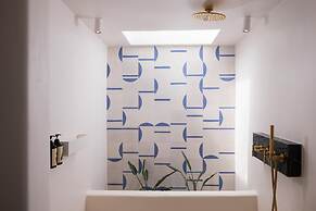 Porto Mykonos Hotel