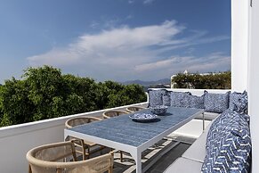 Porto Mykonos Hotel