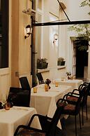 Hotel Damier