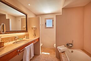 Pula Suites Boutique Resort