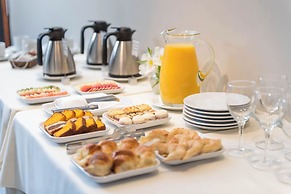 Loi Suites Recoleta Hotel