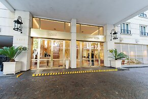 Loi Suites Recoleta Hotel