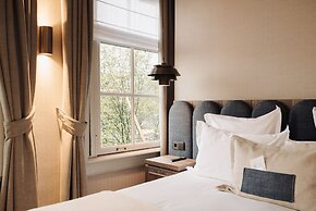 Hotel 717