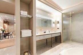 Hotel 717