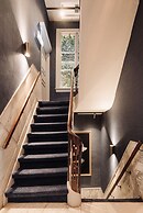 Hotel 717