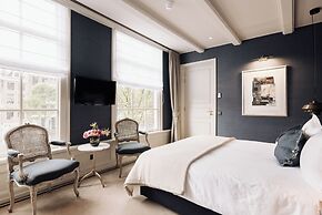 Hotel 717