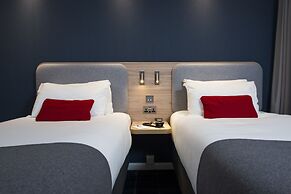 Holiday Inn Express Milton Keynes by IHG