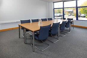 Holiday Inn Express Milton Keynes by IHG