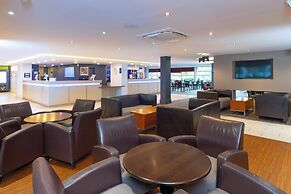 Holiday Inn Express Milton Keynes by IHG