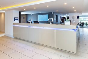 Holiday Inn Express Milton Keynes by IHG