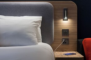 Holiday Inn Express Milton Keynes by IHG