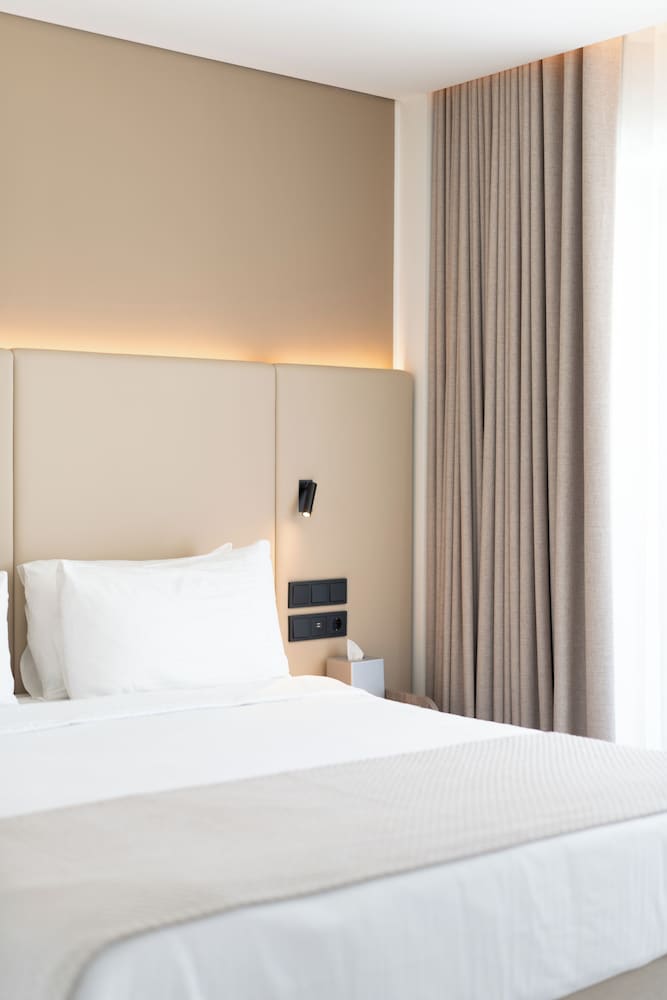 Hotel Vincci EverEden