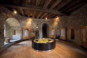 Waterford Castle